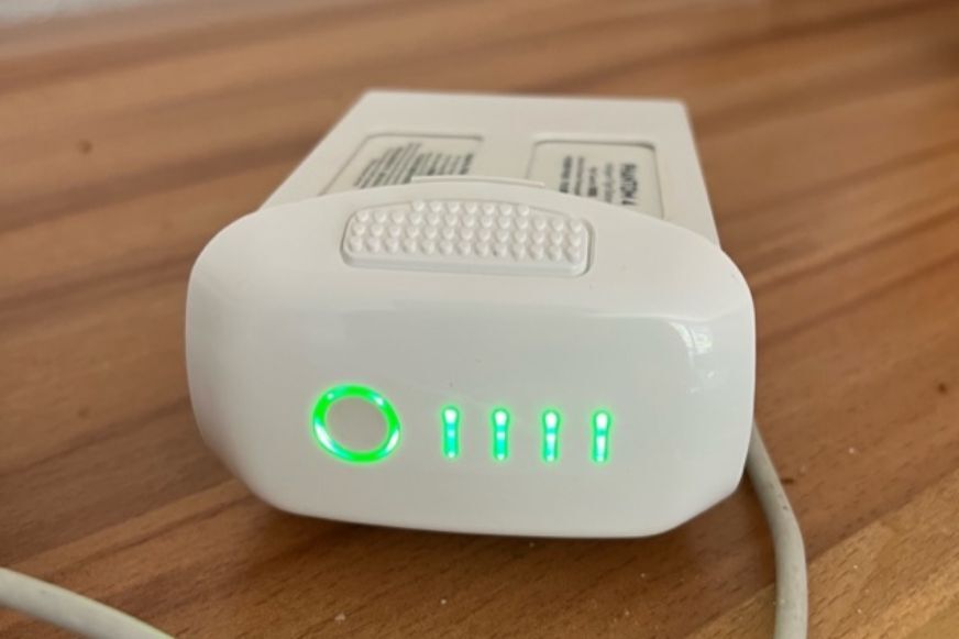 DJI Phantom 4 Leuchtanzeige Akkuladestand